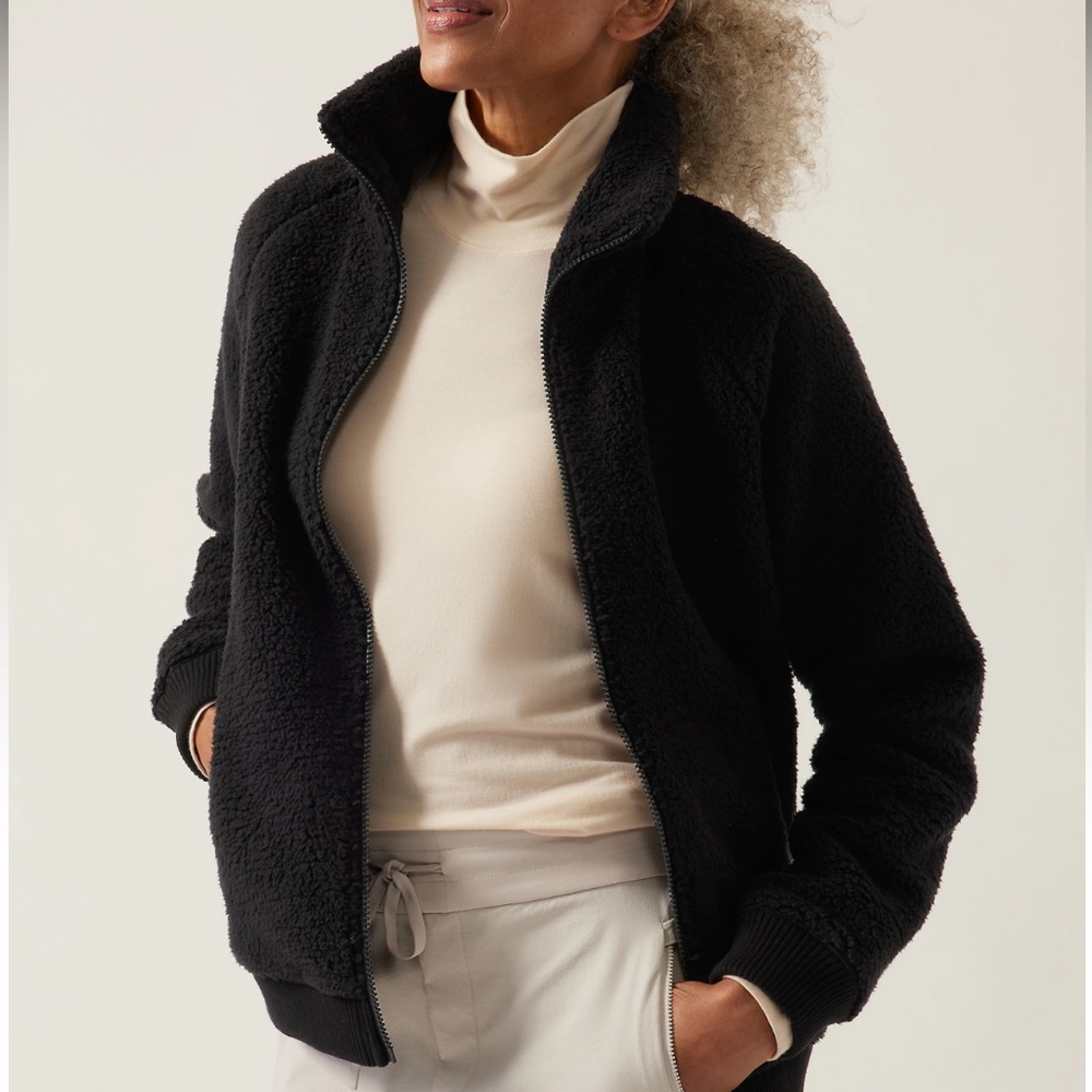 Athleta Tugga Sherpa Jacket